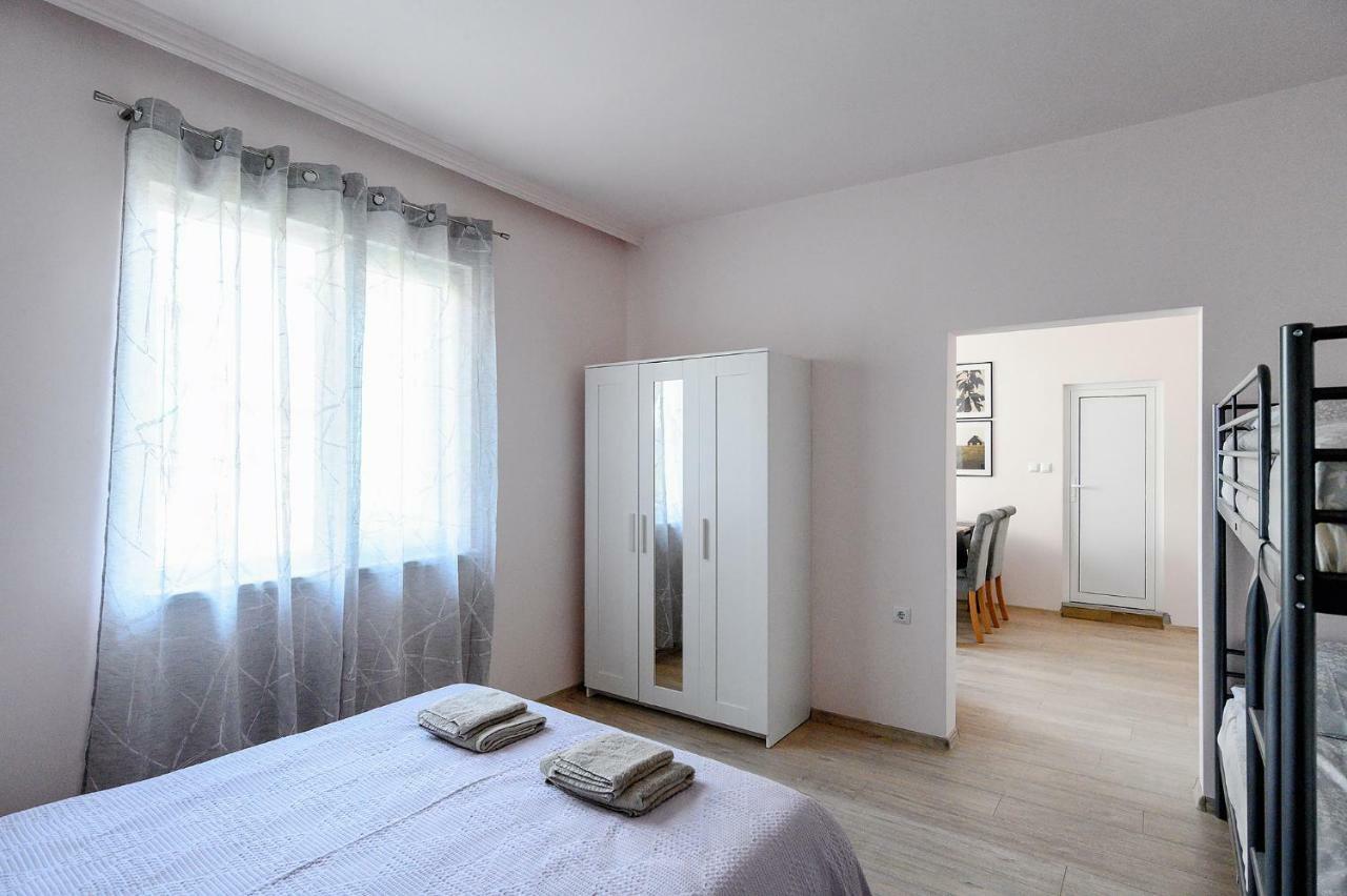 Studio Thermi 1 Varna Ngoại thất bức ảnh